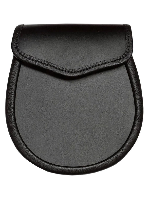 Simple Leather Day Sporran in Black