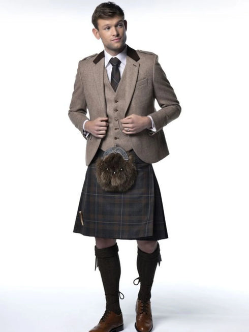 Tartan Kilt Outfit