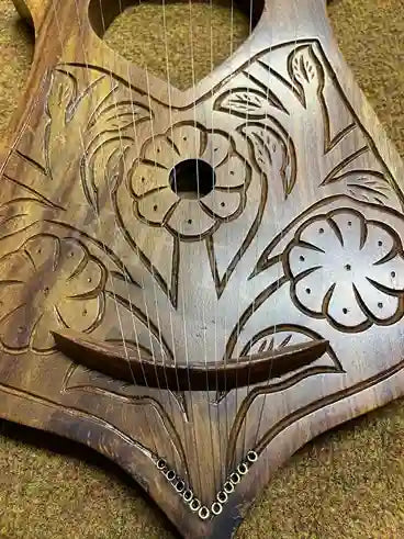 Handmade Love Lyre Harp New Wooden Rosewood 12 Metal Strings Hand Engraved With Bag + Tuning Key Fast Shipping